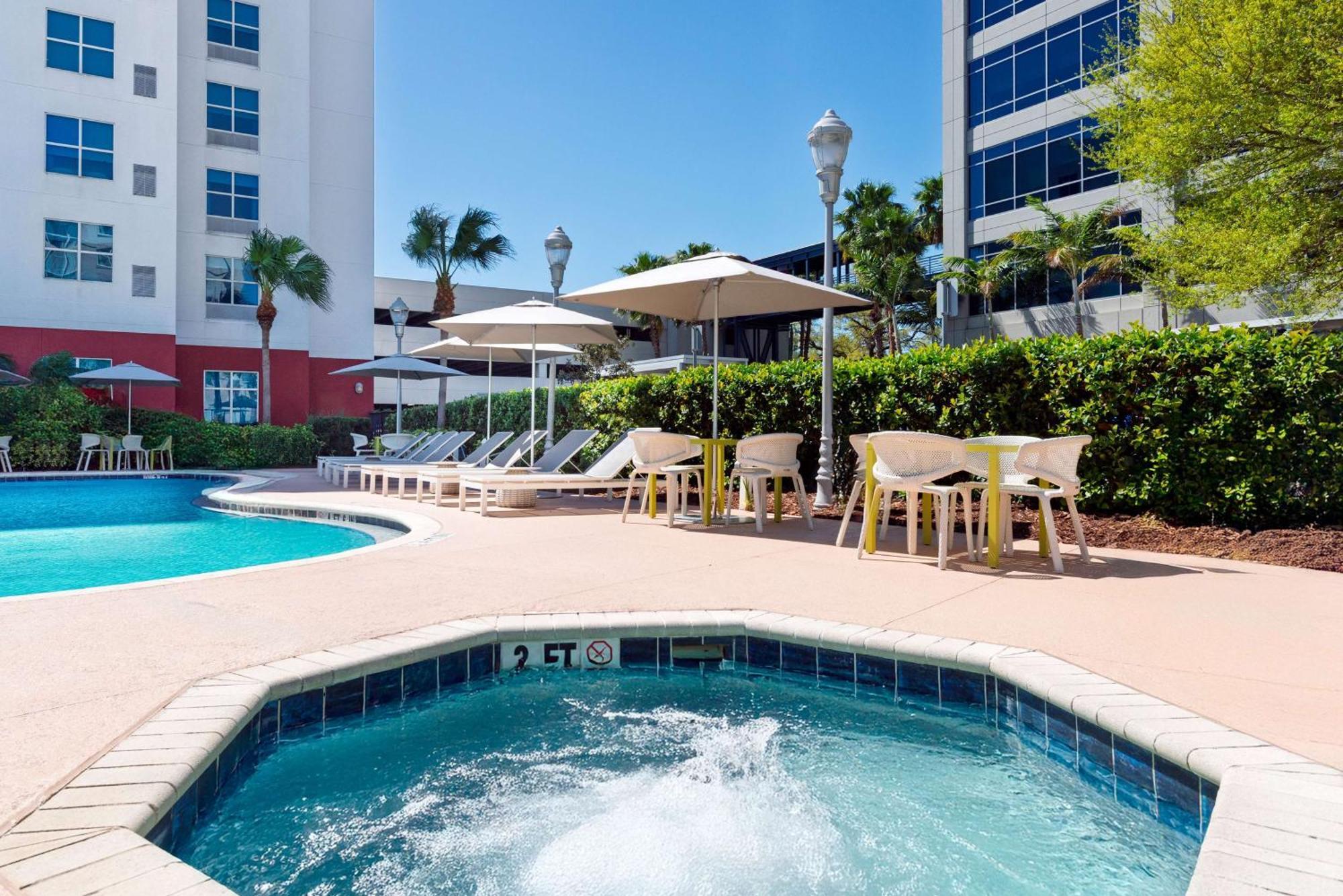 Hilton Garden Inn Tampa Airport/Westshore Eksteriør bilde